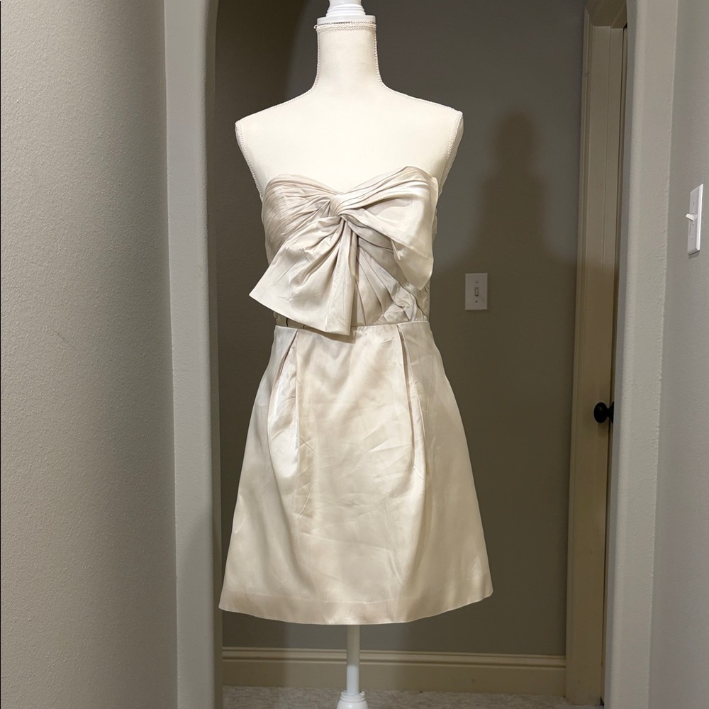 Elegant Gold Strapless Mini Dress